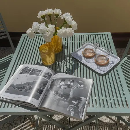 Manaraquattro - With Free Parking And View In Como, Near The Center -