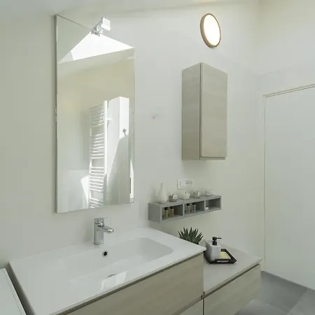 Manaraquattro - With Free Parking And View In Como, Near The Center - Como