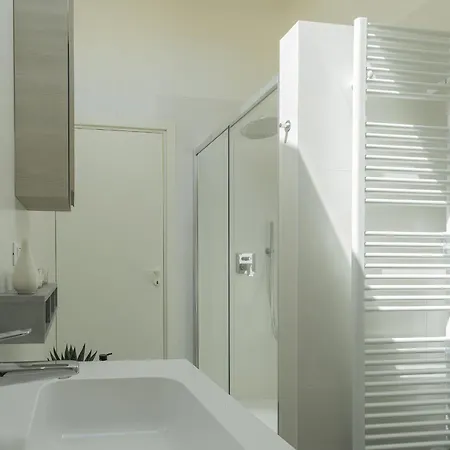 Manaraquattro - With Free Parking And View In Como, Near The Center - * Como